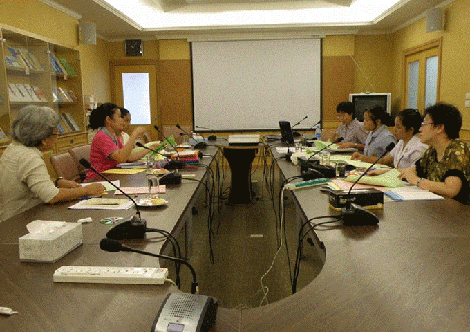 การดำเนินงานของทีมวิจัยโครงการประเมินความคุ้มค่าของวัสดุรองซับปัสสาวะและอุจจาระในผู้พิการและผู้สูงอายุ