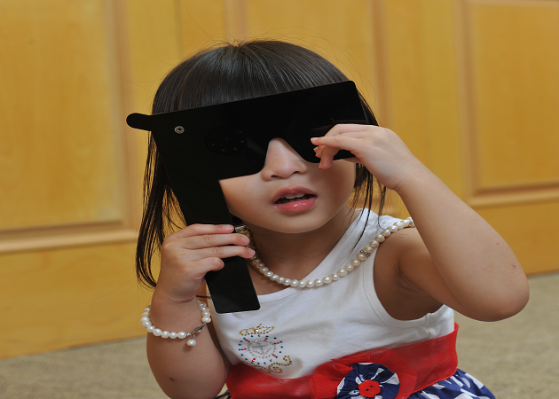 แจกแว่นเด็ก ป.1 ฟรีทั่วประเทศ ดีเดย์วันเด็ก 9 ม.ค.59 HITAP ชี้ครูคัดกรองเบื้องต้นเป็นไปได้ใช้งบไม่สูง