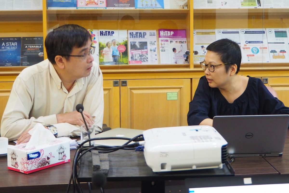 Laos University of Health Sciences visits HITAP