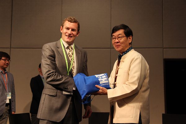 Damian Walker, Bill and Melinda Gates Foundation, USA and Dr. Somsak Chunharas